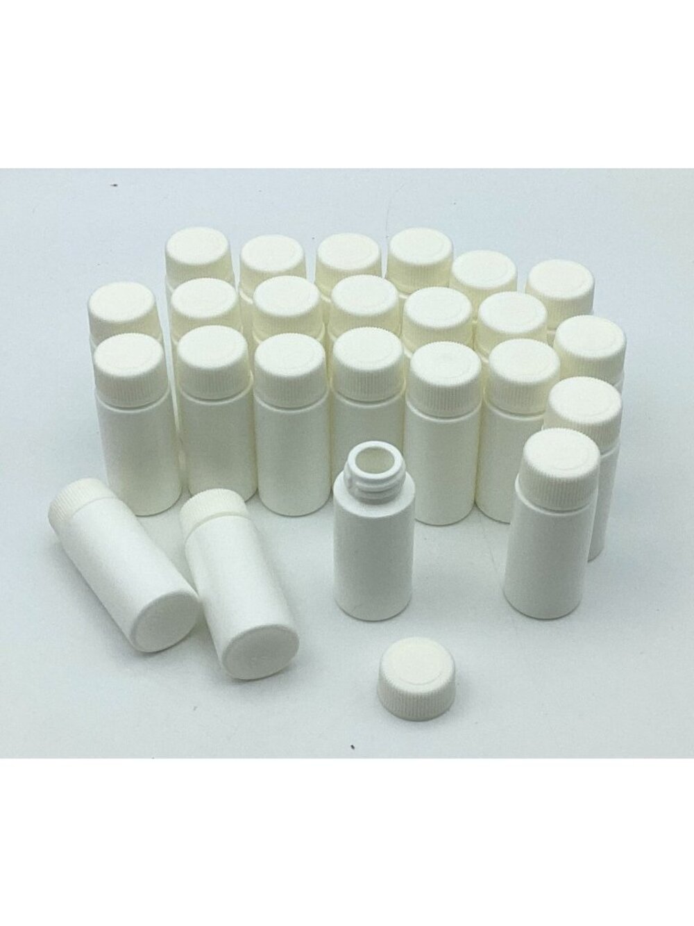 White 2ml HDPE Plastic Bottle With Lid-24 Pcs-Good For Samples